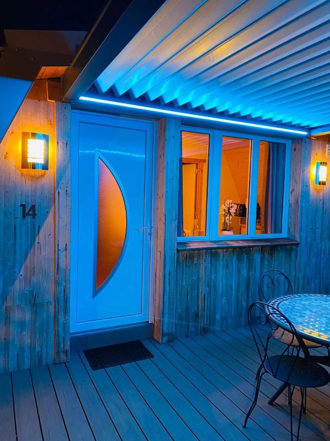 Au-Doux-Altic Chalet Romantique Avec Jacuzzi Et Sauna Metabief Bagian luar foto